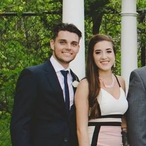 Meet your Posher, Briana